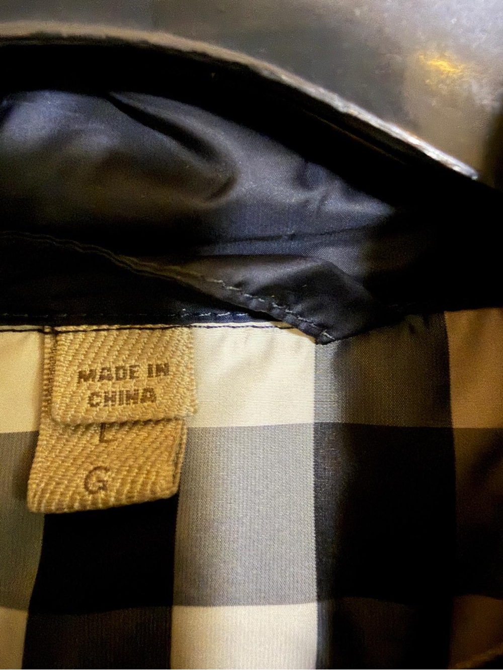 Burberry Quilted Navy Sleeveless Vest - Picture 5 of 9